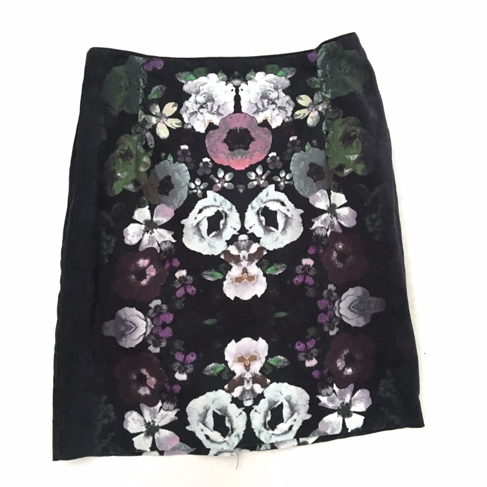 H&M Navy Green Purple Floral Pencil Skirt